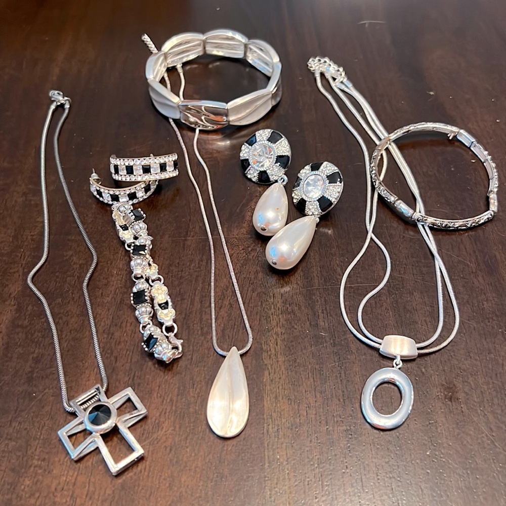Premier Designs Inc. Jewelry Lot
